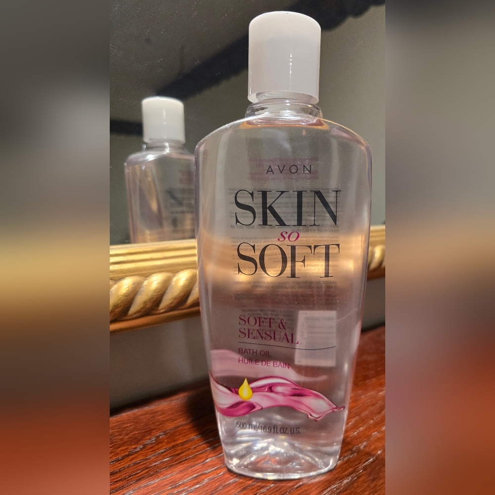 Avon Skin So Soft Soft & Sensual Bath Oil *NEW*